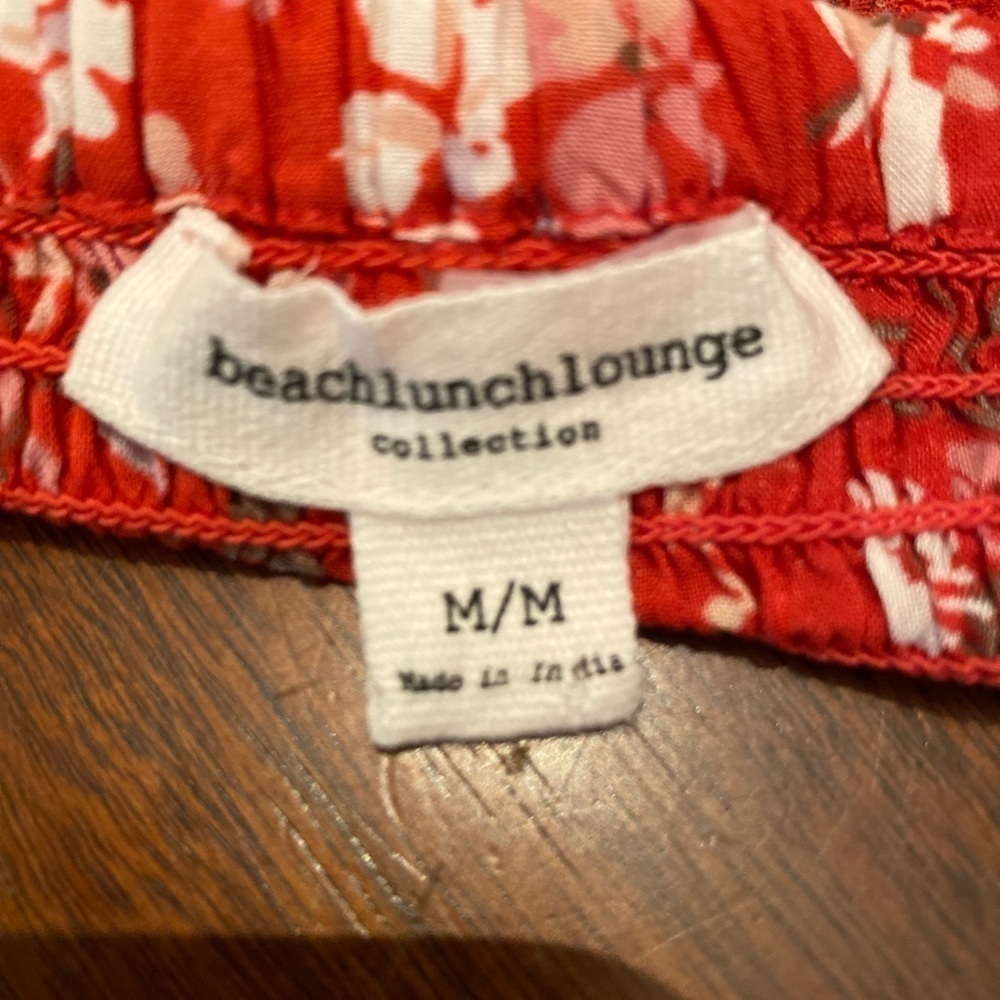 Beachlunchlounge red floral top size Medium 100% Modal - Picture 4 of 10